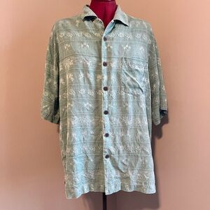 Bermuda Bay green vintage Hawaiian style men’s shirt with original buttons